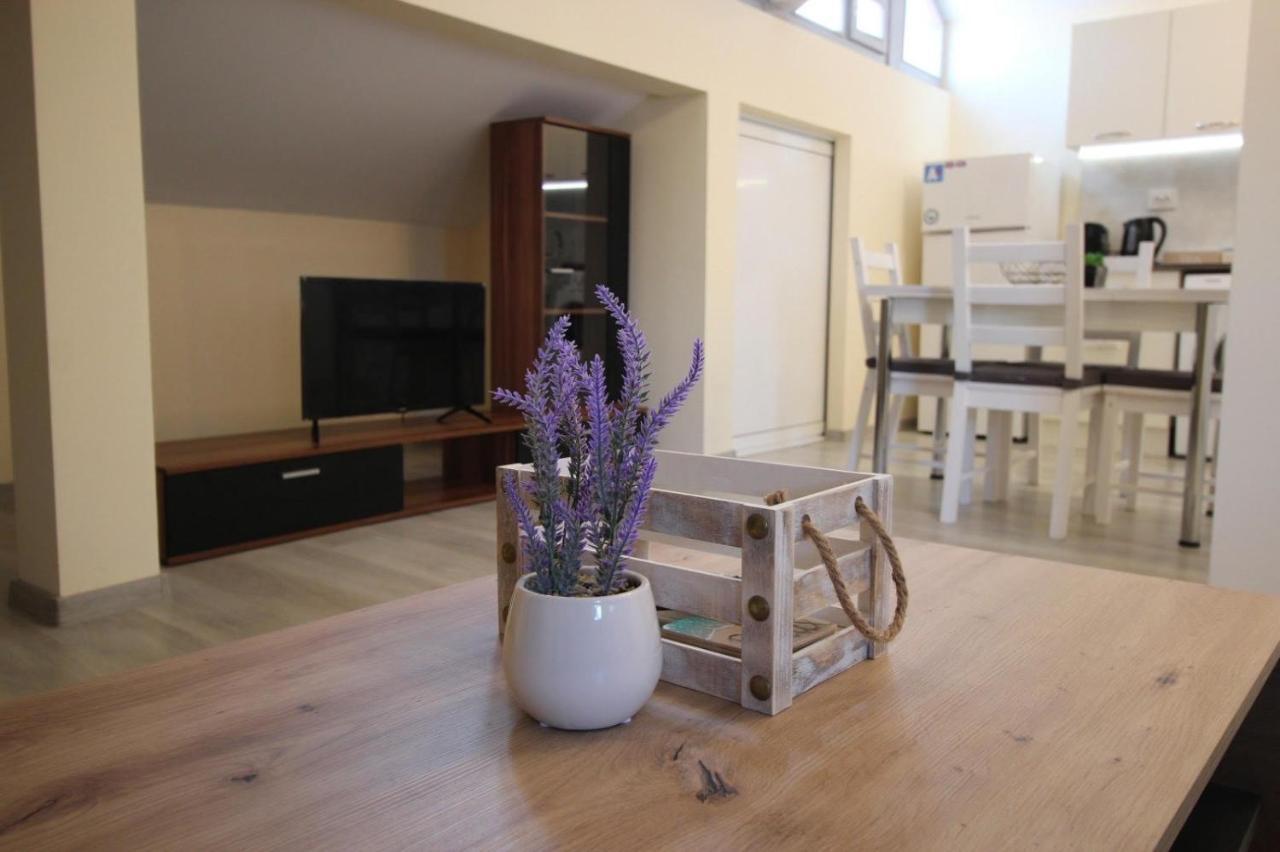 Apartment Happy Holiday Lazur Burgas Luaran gambar