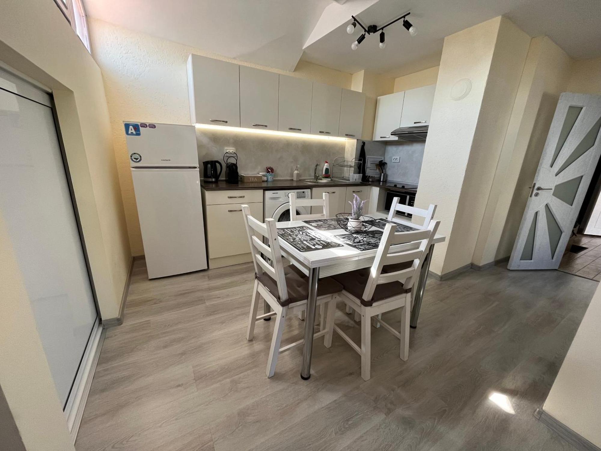 Apartment Happy Holiday Lazur Burgas Luaran gambar
